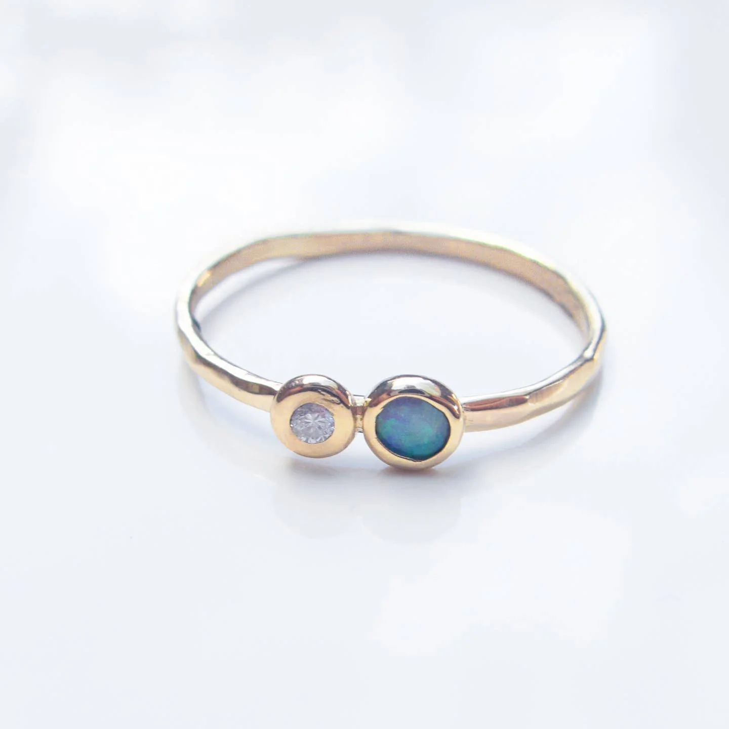 10k Gold Opal and Diamond Ring - Image 3