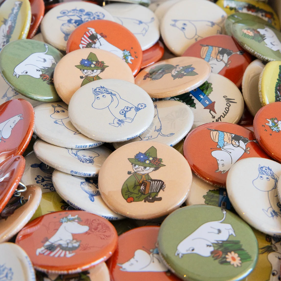 3P4 X Moomin® - A Slow Life in Moominvalley Buttons - Image 3