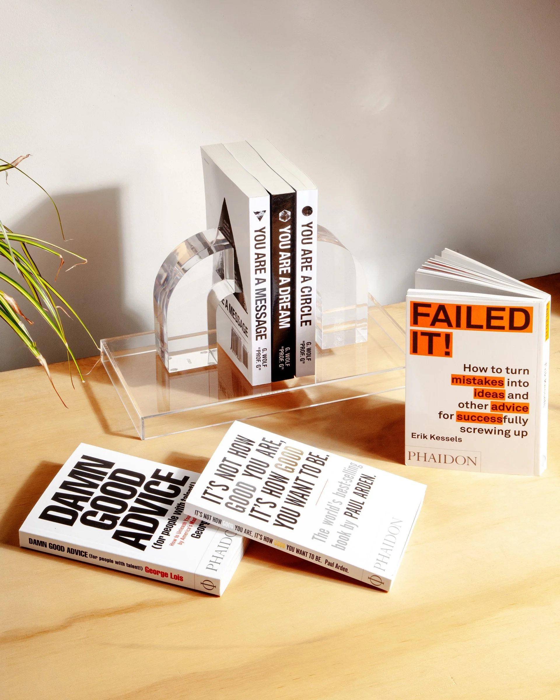 Acrylic Arc Bookends - Image 2