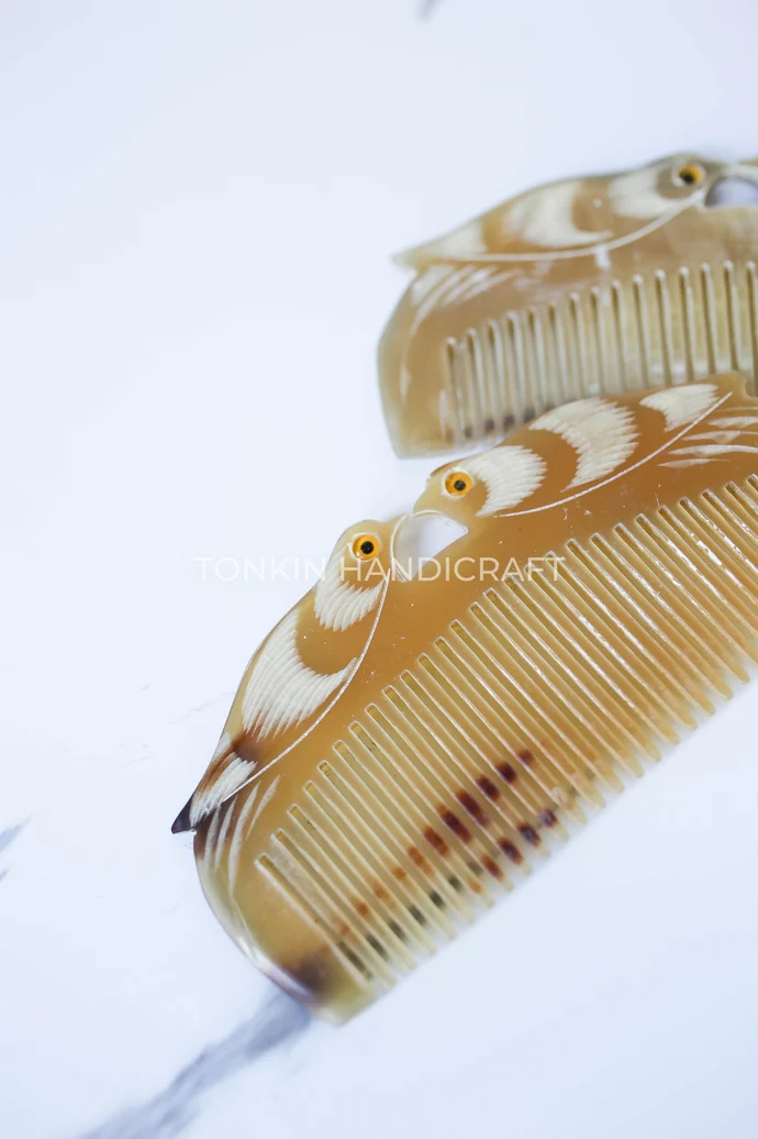 Bird Shape Long Horn Comb - Image 3