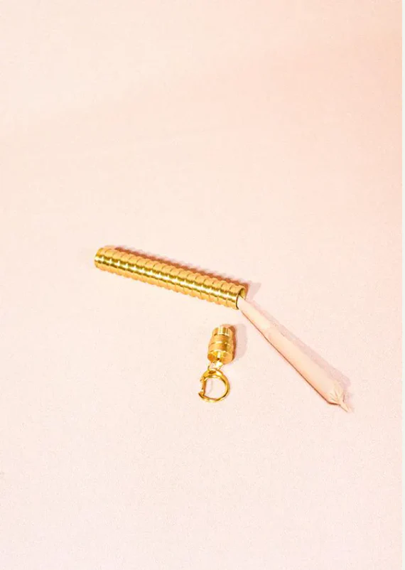 Carry Case/Holder Keychain - Gold - Image 3
