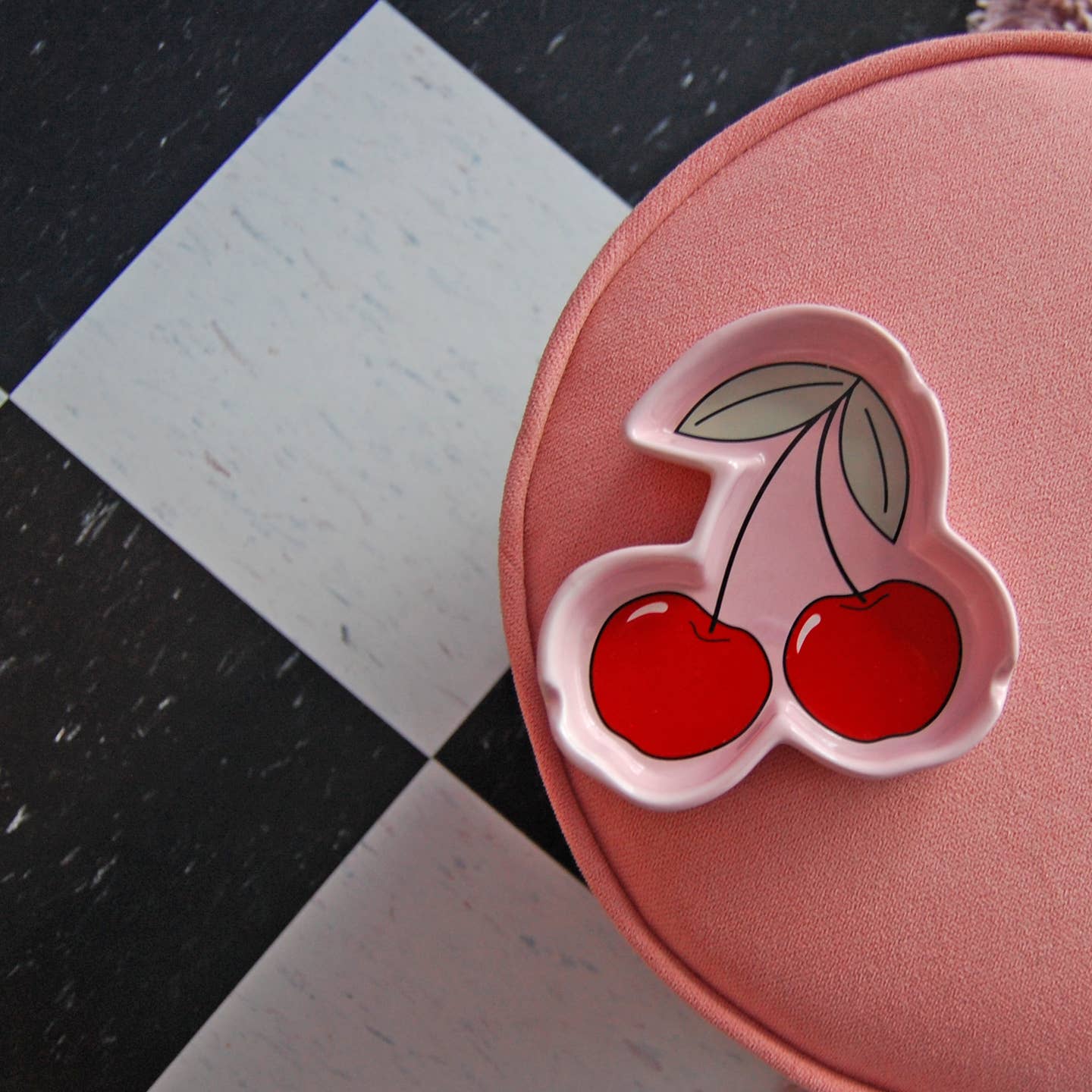 Cherry Ash Tray - Image 4