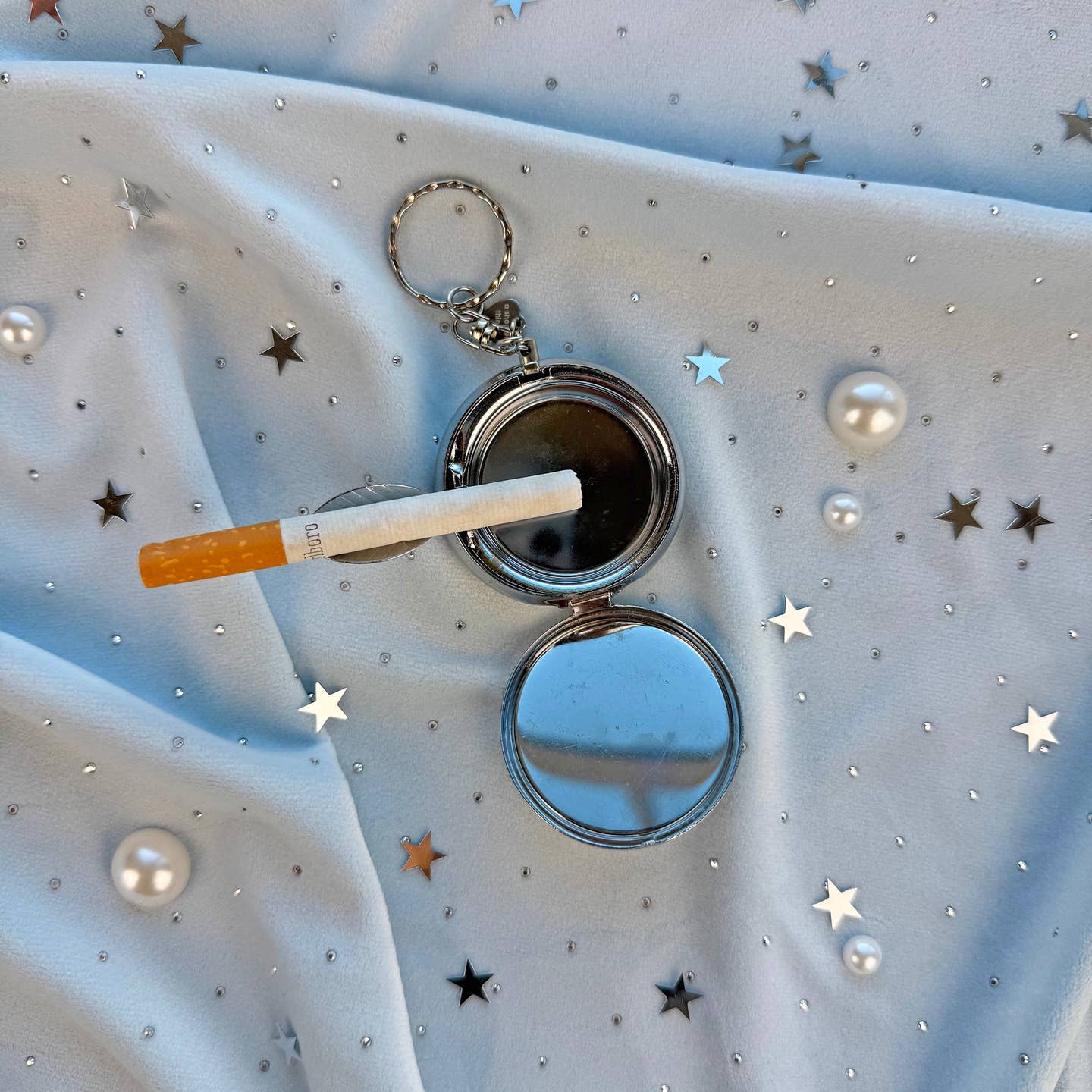 Cherub Ash Tray Keychain - Image 2