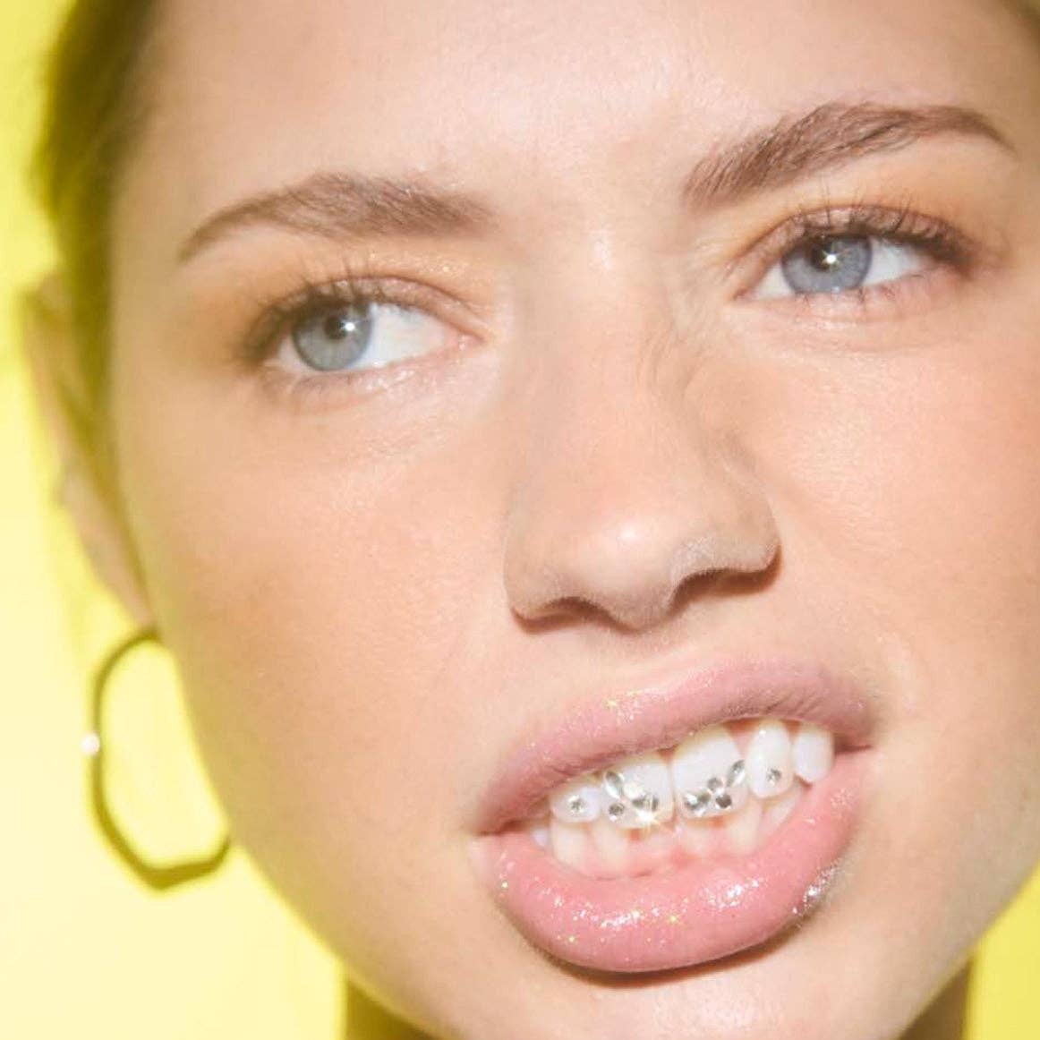 Classic Glam - Diy Tooth Gem Kit - Image 2