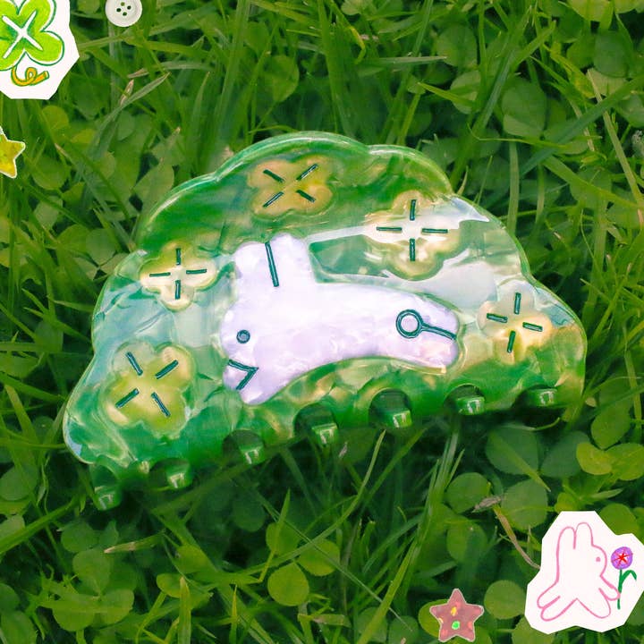 Clover Hair Claw