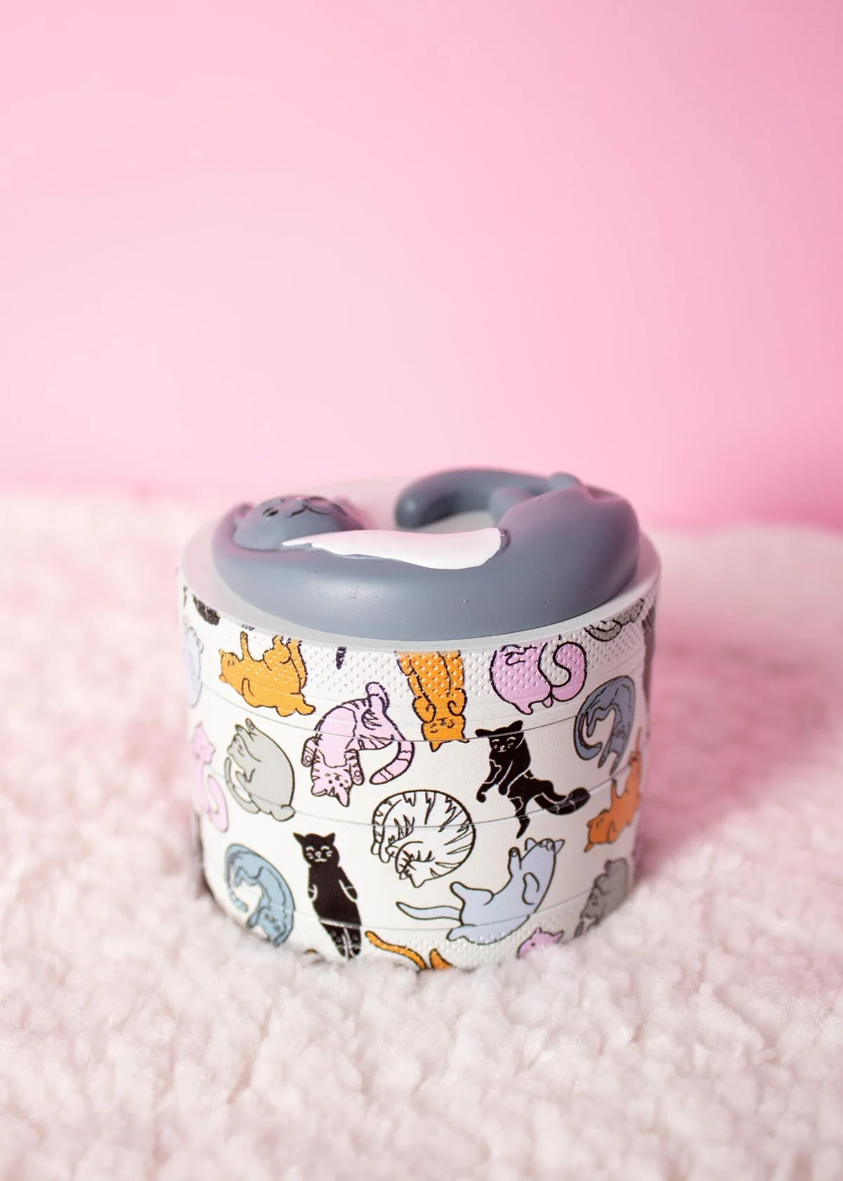 Cozy Cat Grinder - Image 4