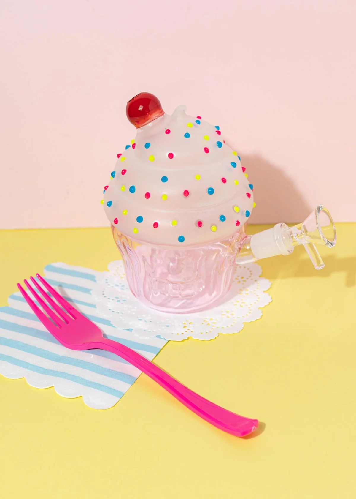 Cupcake Water Pipe