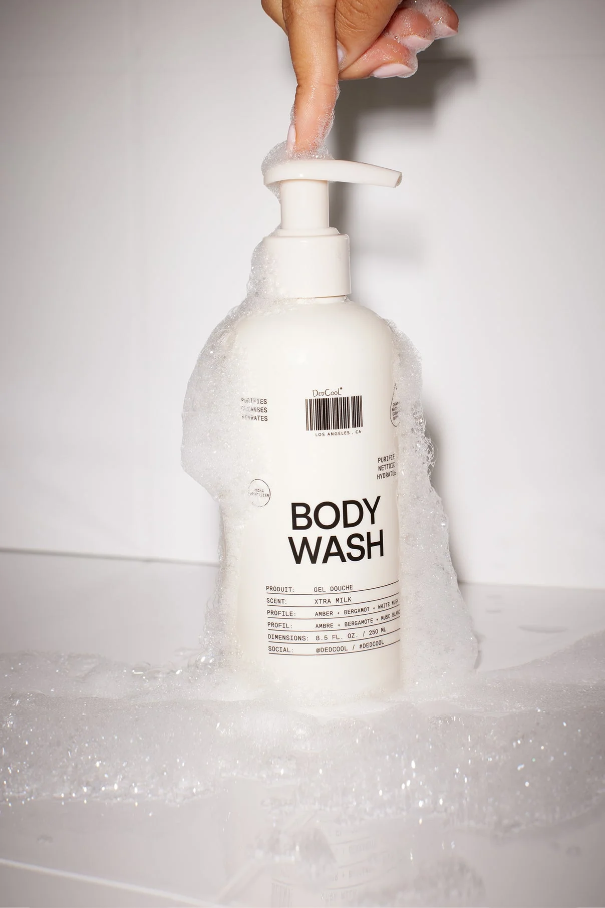 Dedcool Xtra Milk Body Wash - 8.5 oz - Image 2