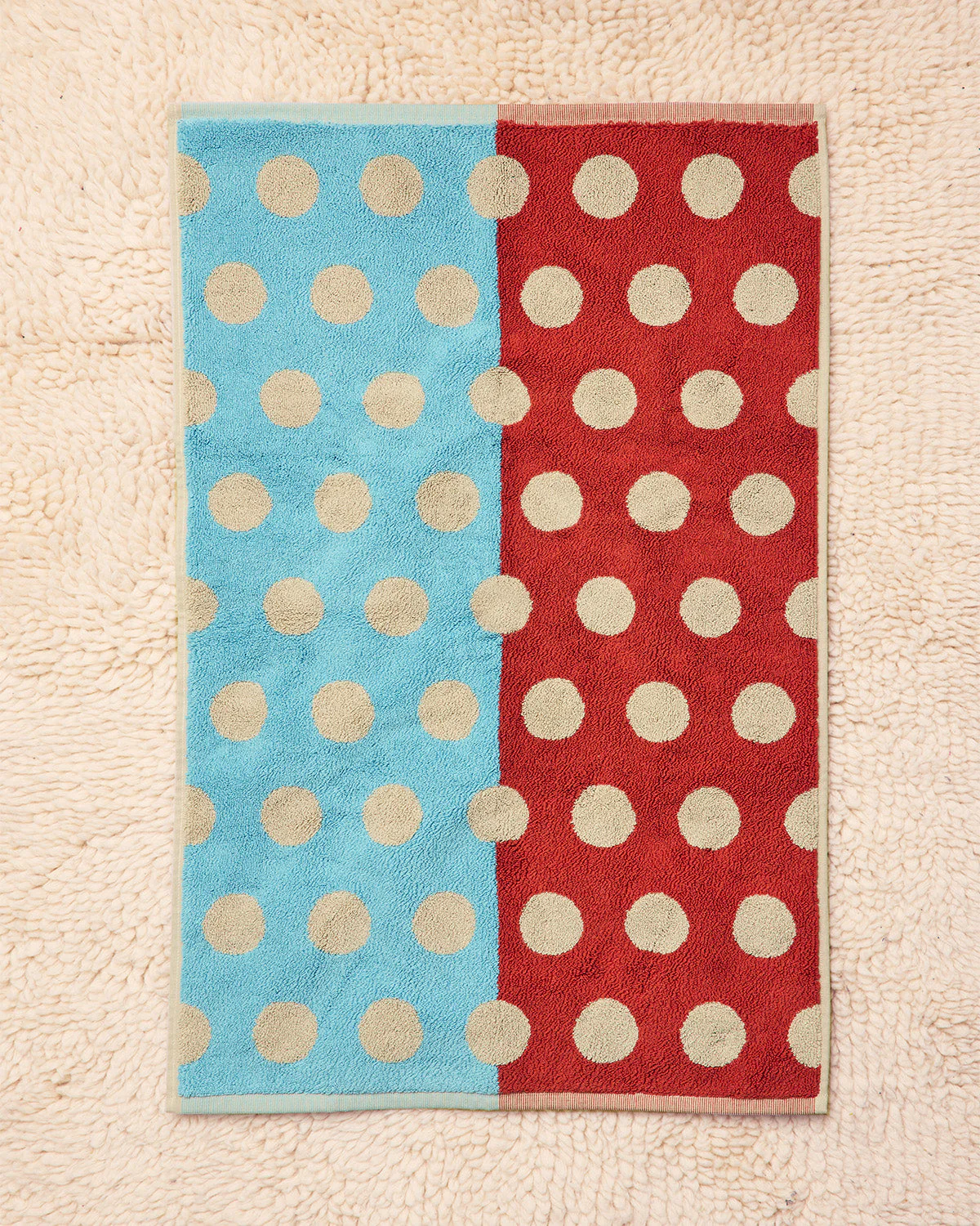 Dot Towels Bath Mat - Pearl Dot - Image 3
