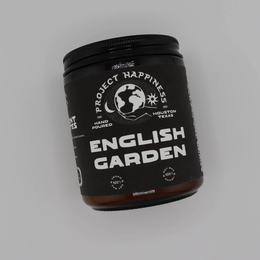 English Garden - 8 oz. Candle - Image 2