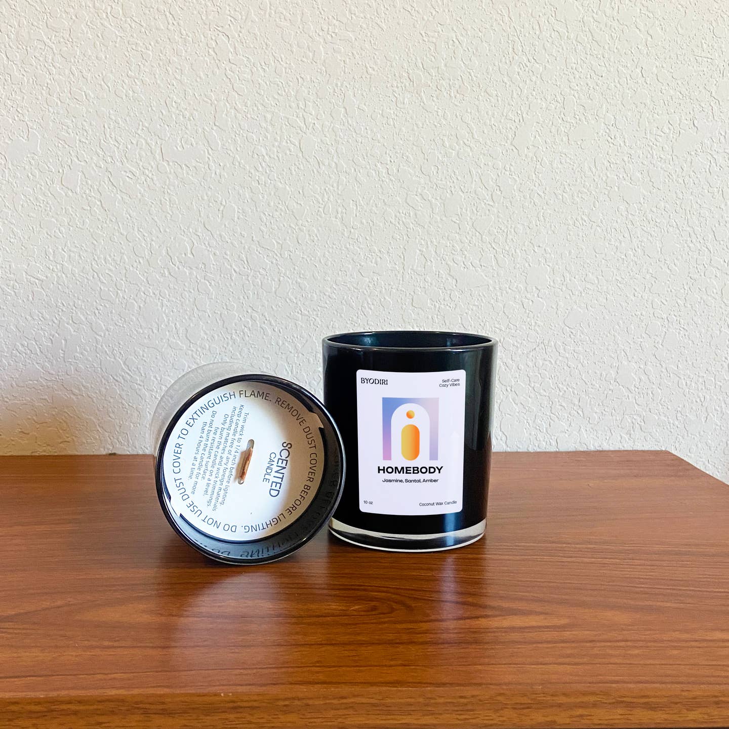 Homebody Candle - Jasmine, Santal & Amber