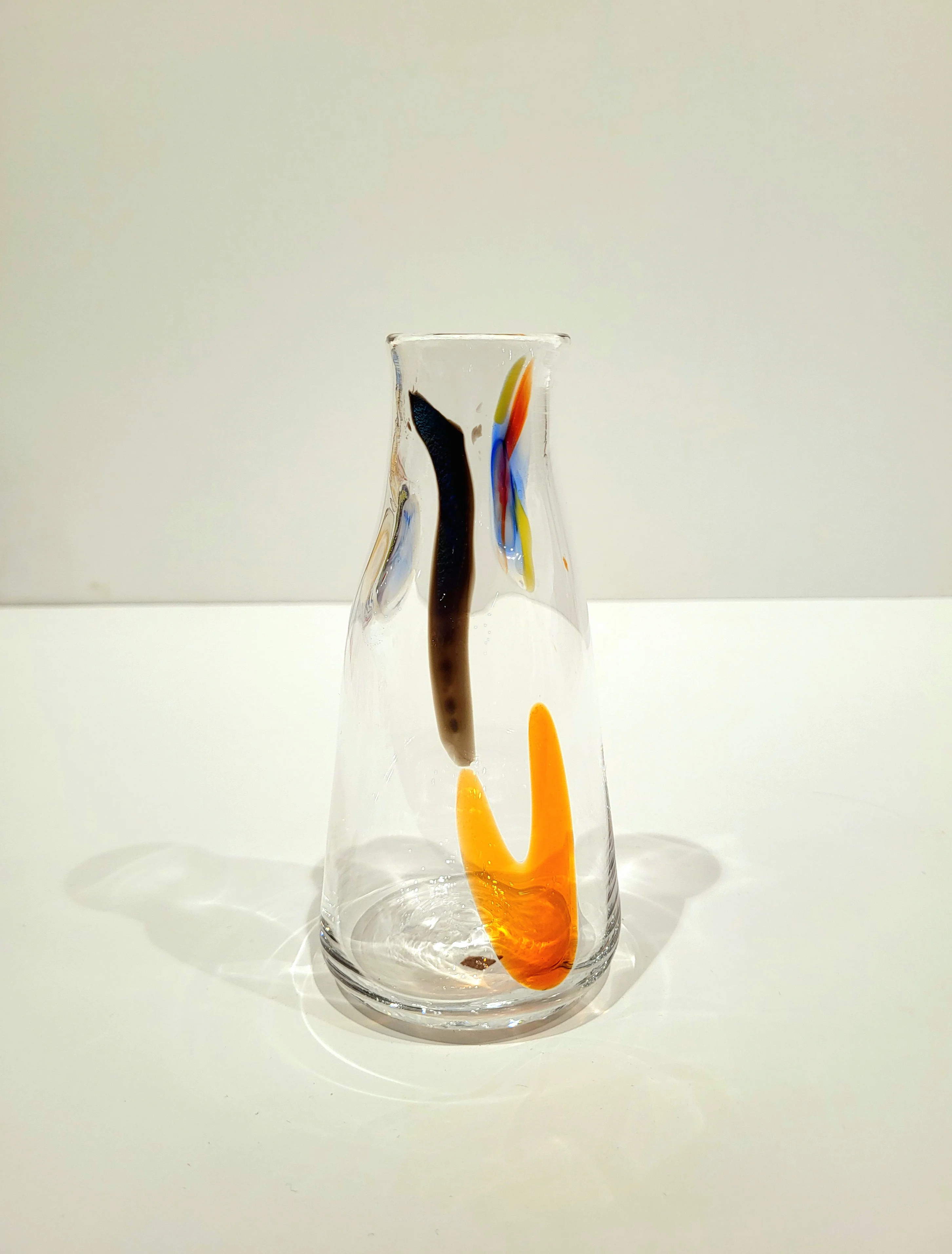 Face Vase - Large - Image 4