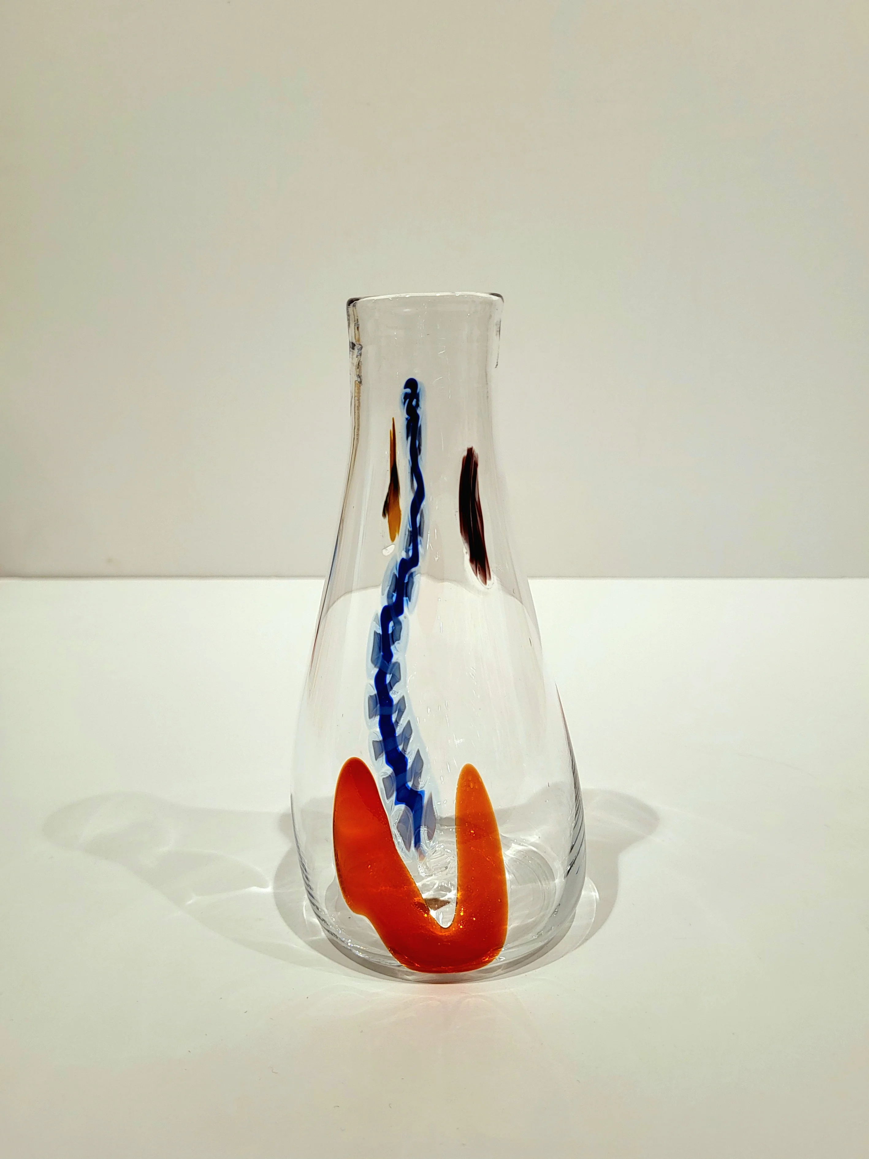 Face Vase - Large - Image 7