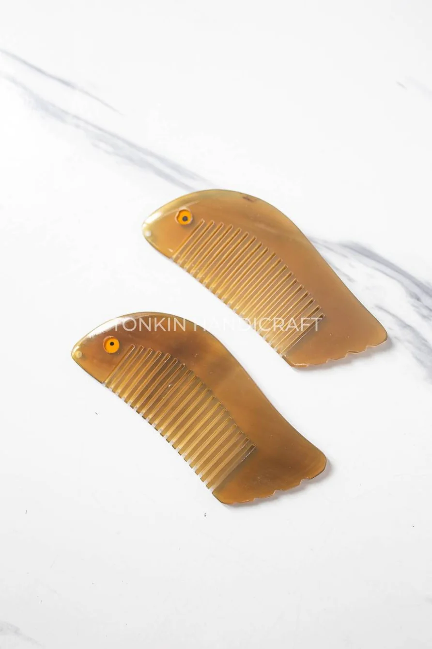 Fish Shape Horn Comb - Image 2