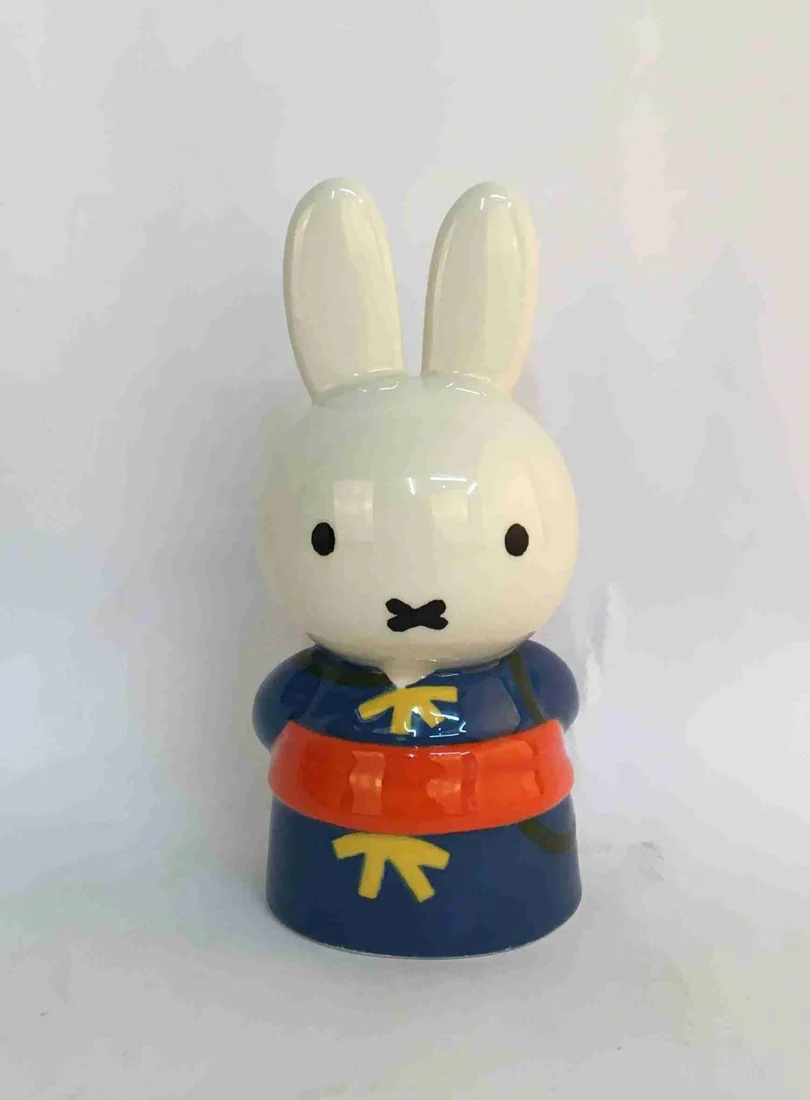 Kimono Miffy Figurine - Image 6