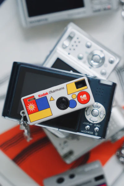 Kodak Charmera - Digital Camera Keychain - Image 4