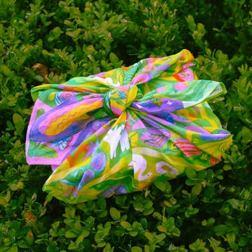 'Meet Me in the Garden' Multi-Use Cloth - Image 5