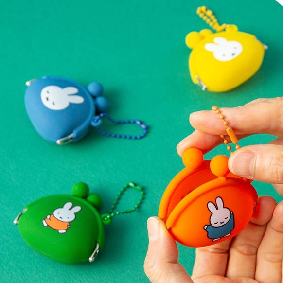 Miffy Mini Silicone Snap Pouch - Image 3
