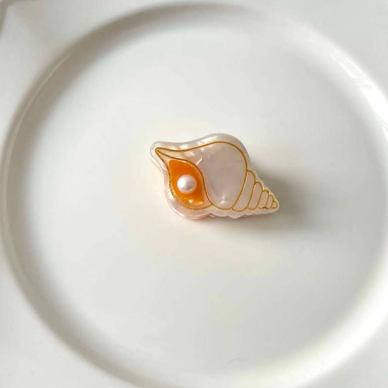 Mini Conch Claw