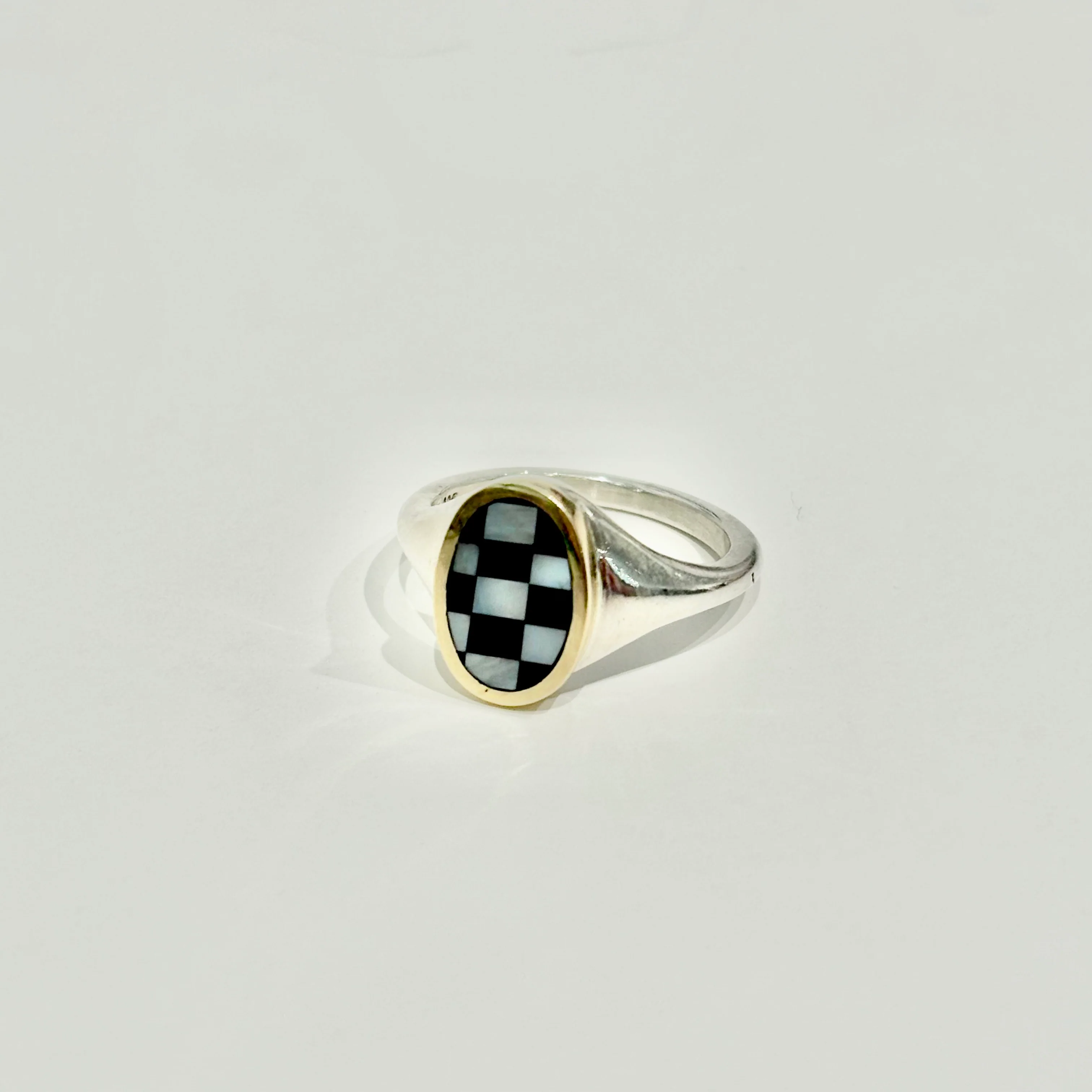 Mirror Checkerboard Signet