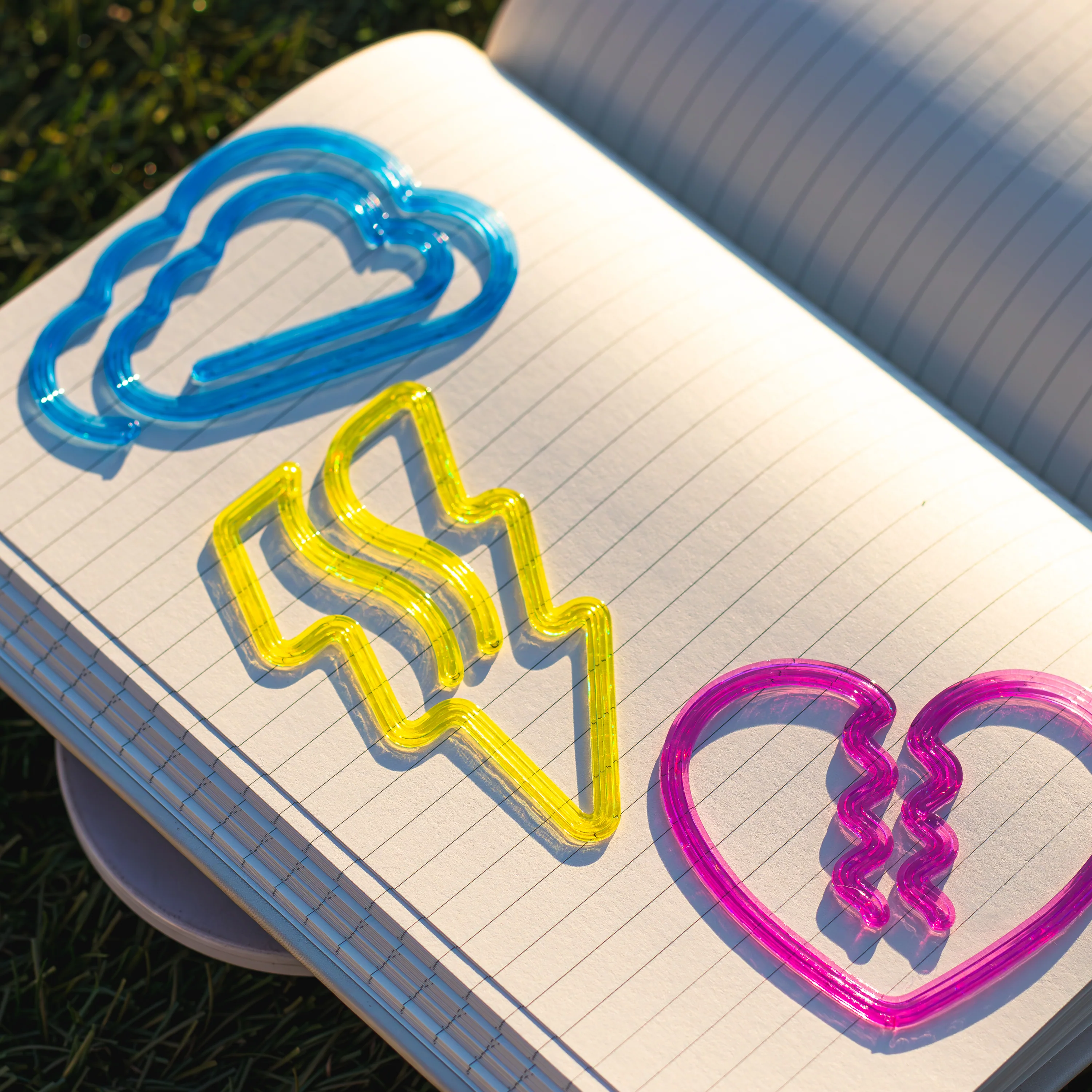Bolt Bookmark - Glass Lemon - Image 4