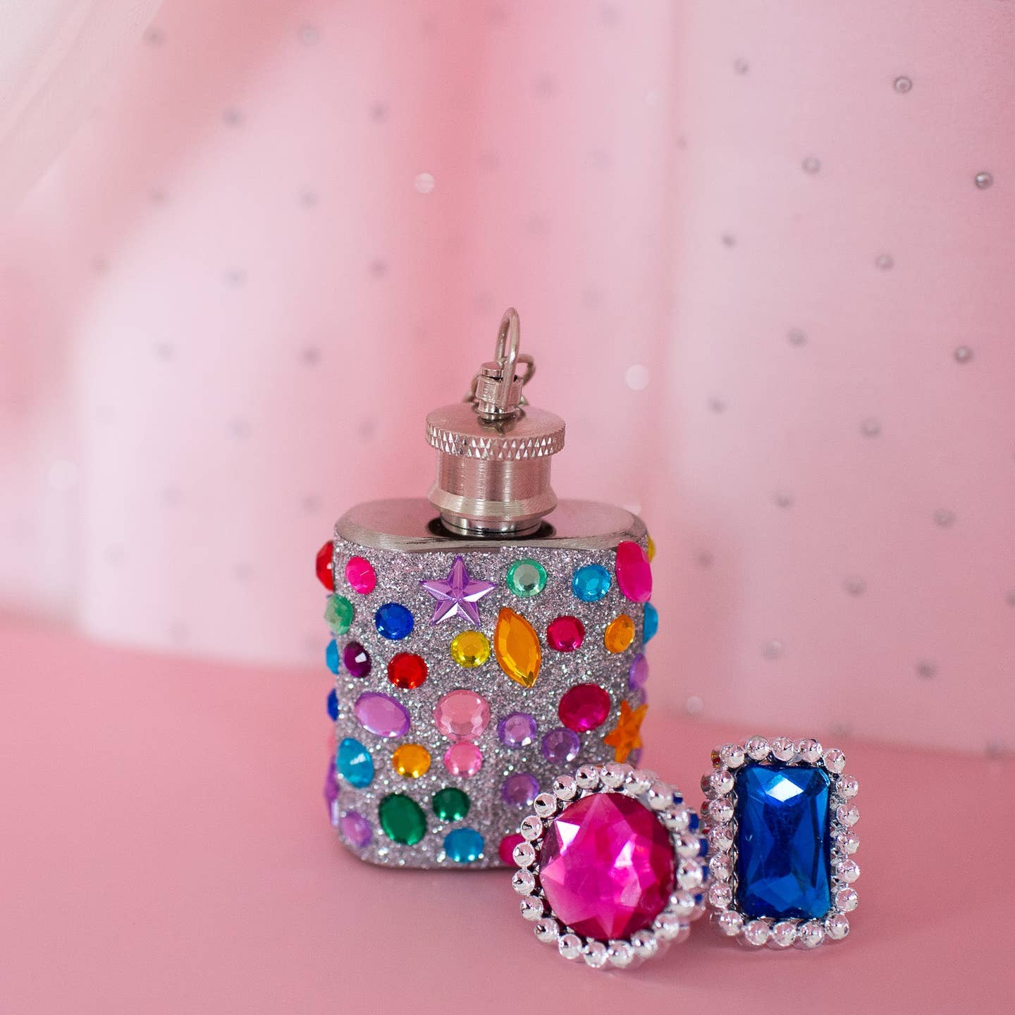 Pretty Pretty Princess Mini Flask Keychain - Image 4