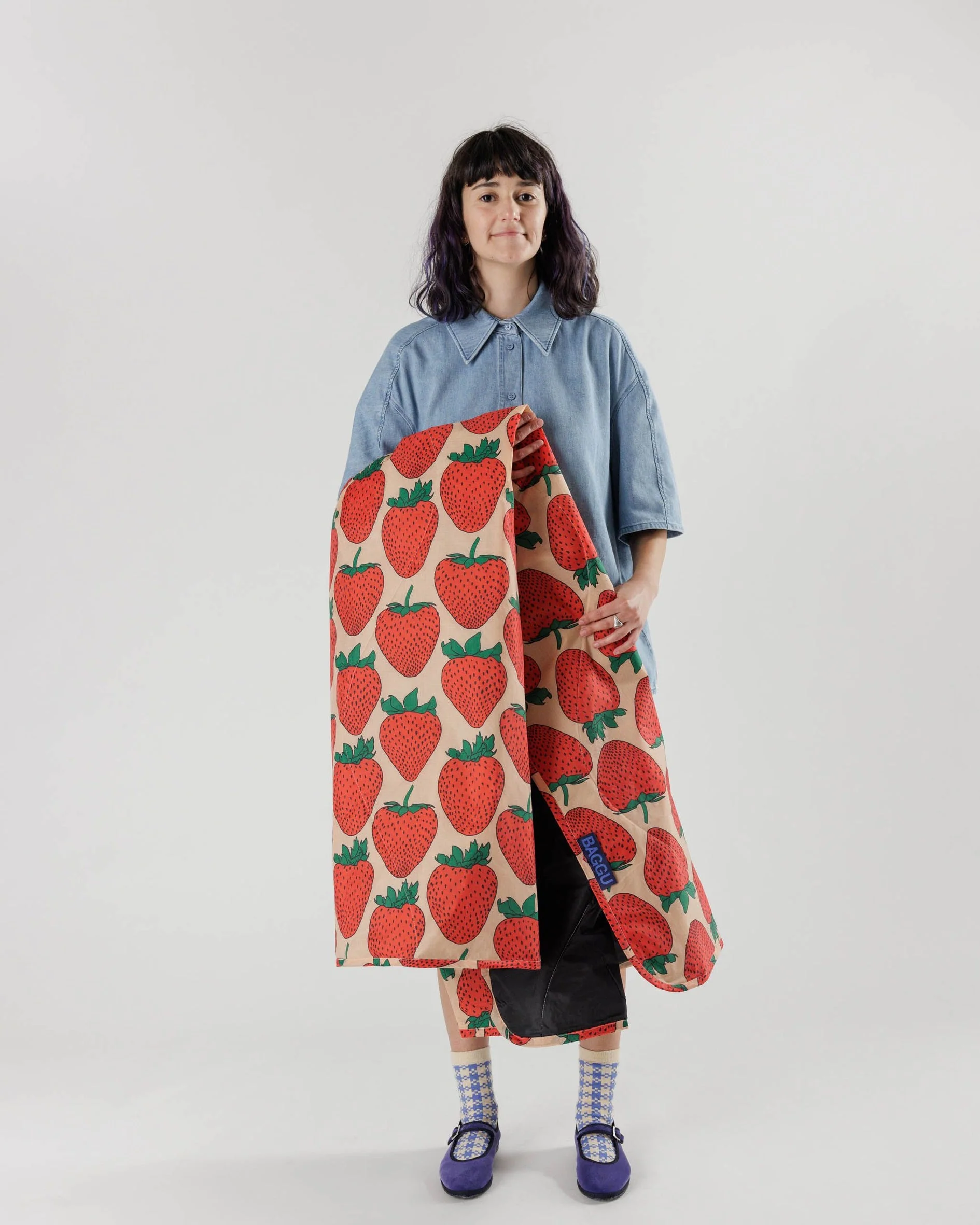Puffy Picnic Blanket - Strawberry - Image 2