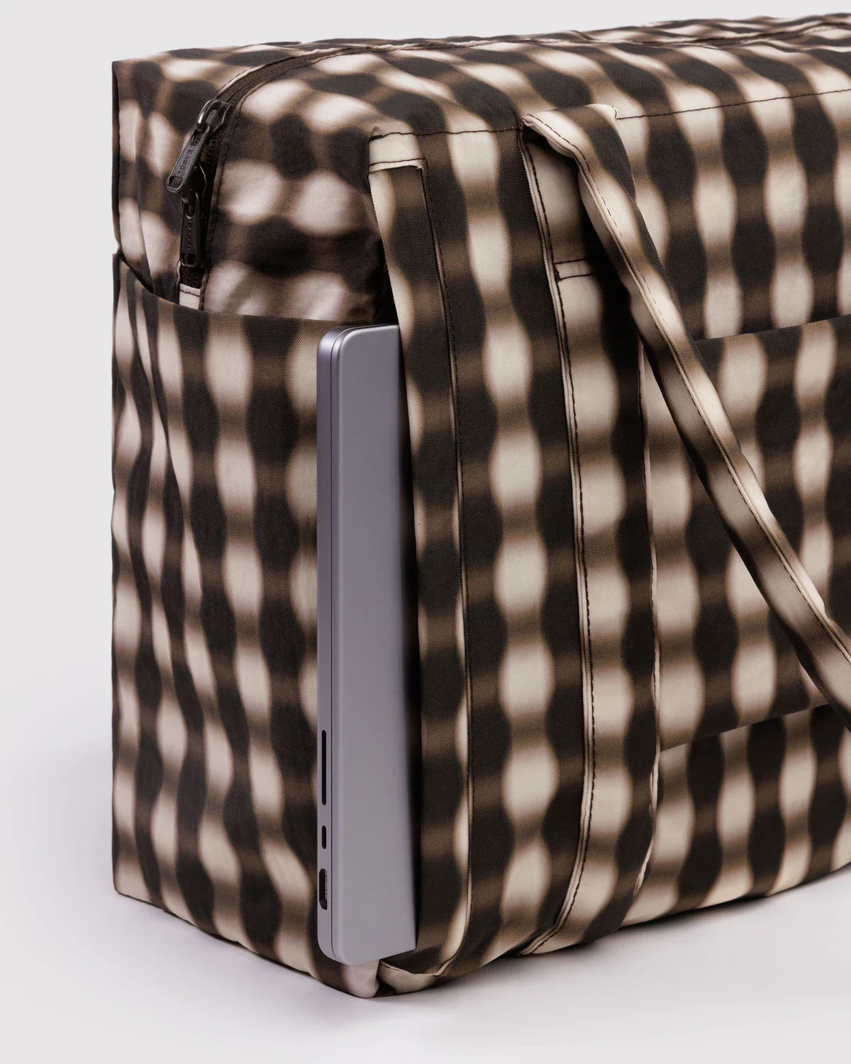 Small Cloud Carry-On - Blurred Gingham Brown - Image 4