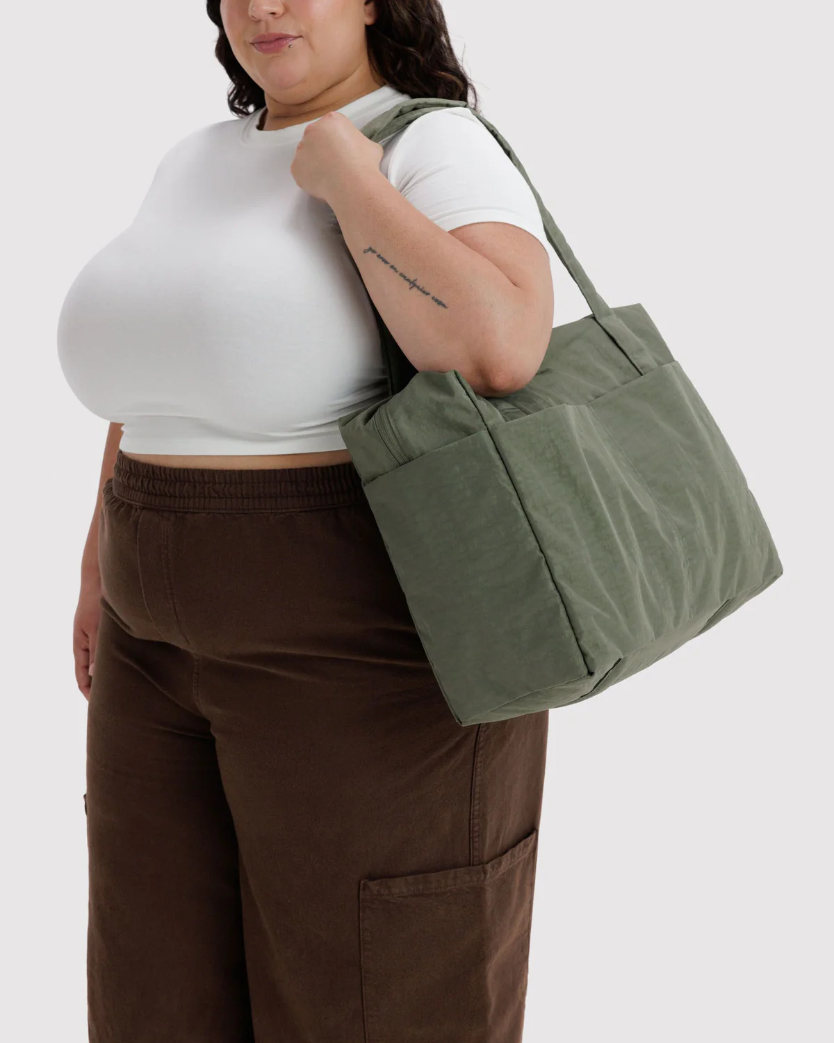 Small Cloud Carry-On - Caper - Image 3
