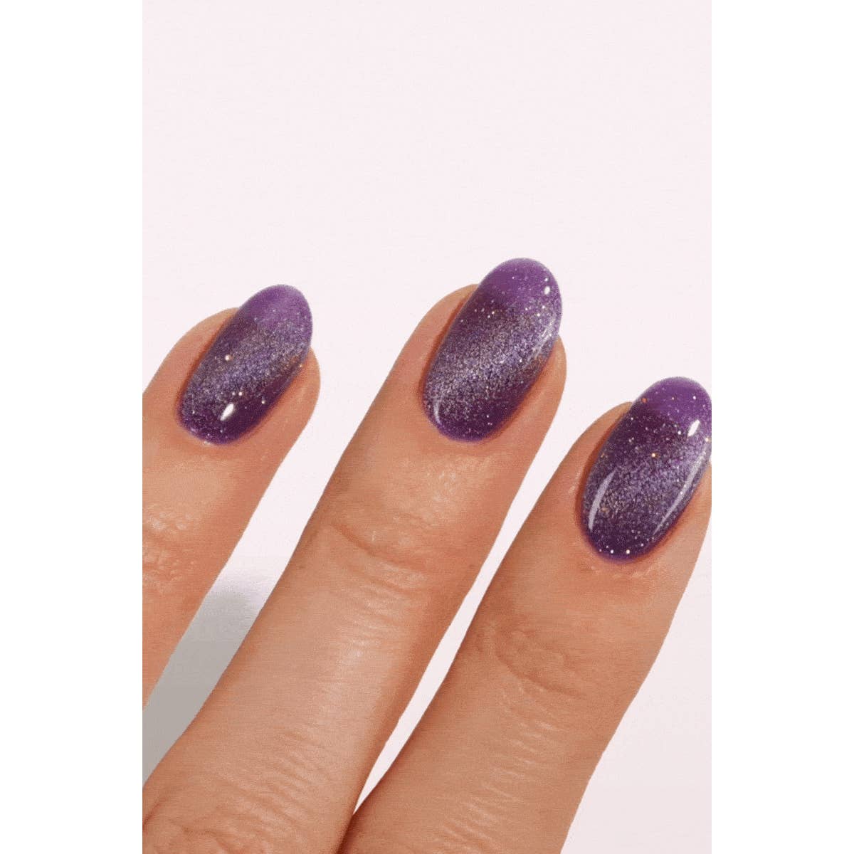 Starry Eyed Magnetic Nail Polish - Image 4