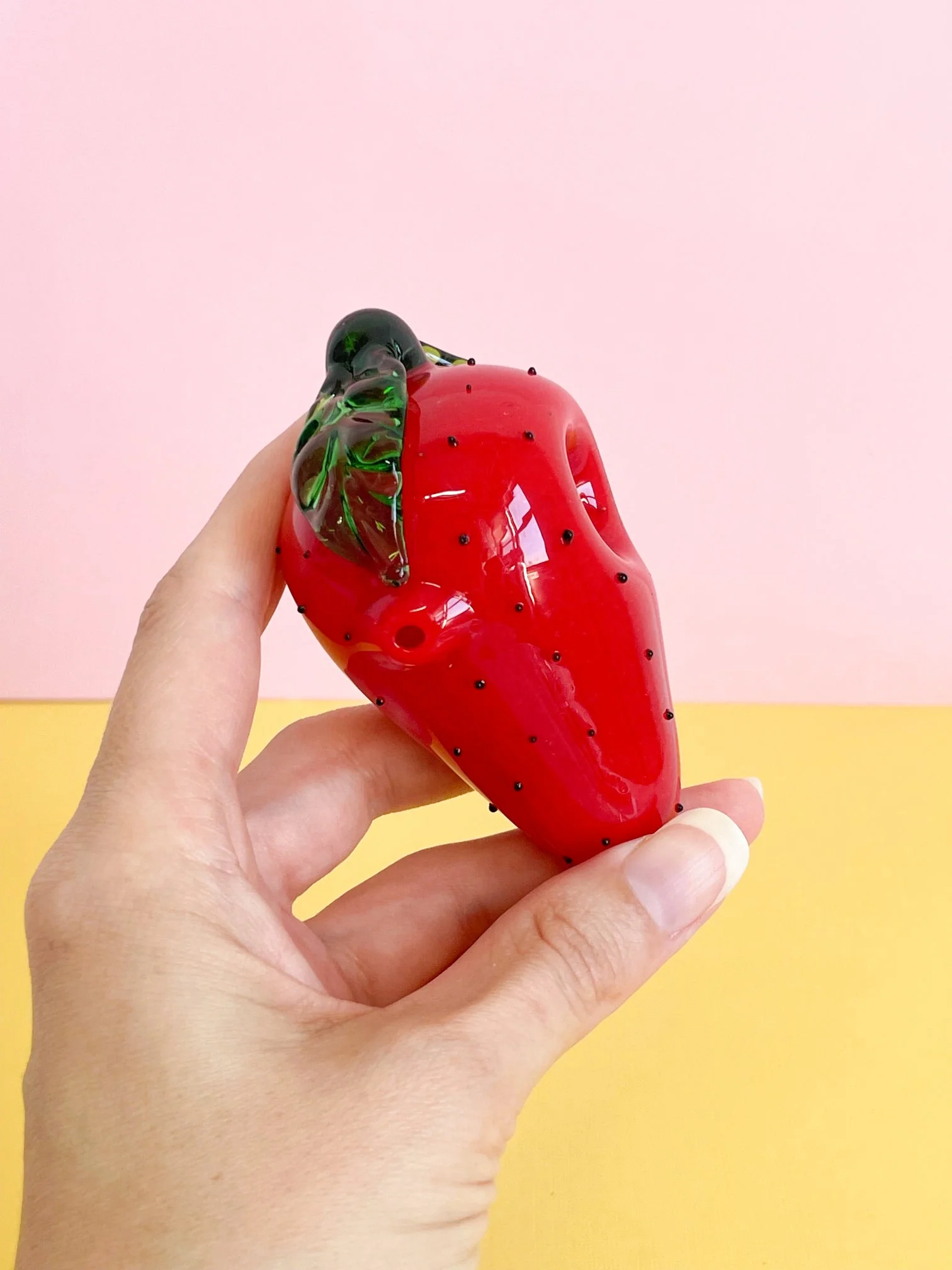 Strawberry Pipe - Image 3