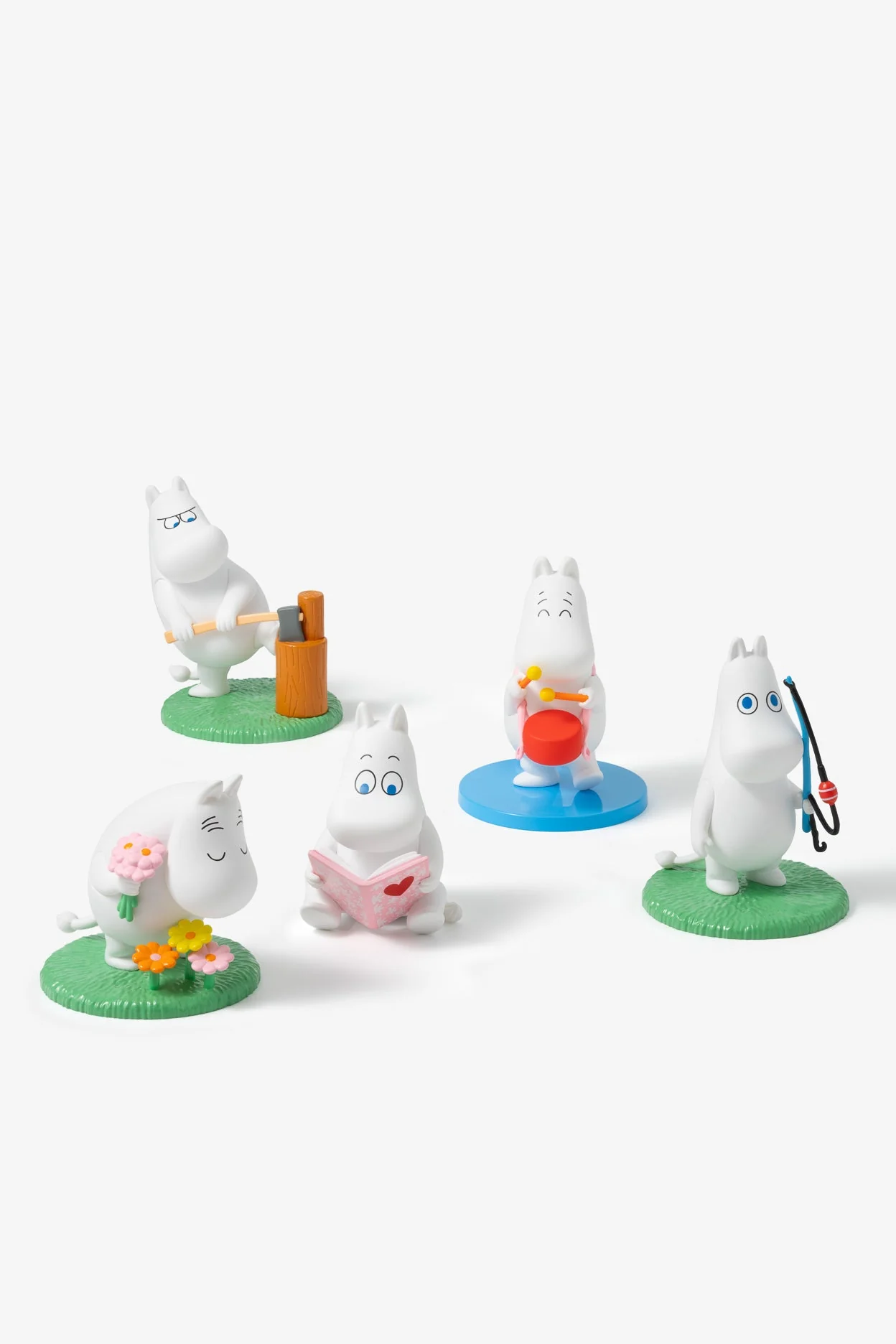 Smoko Moomin Doing Things Blind Box Figure - Image 2