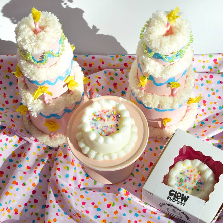 The "Cake" Candle - Image 4