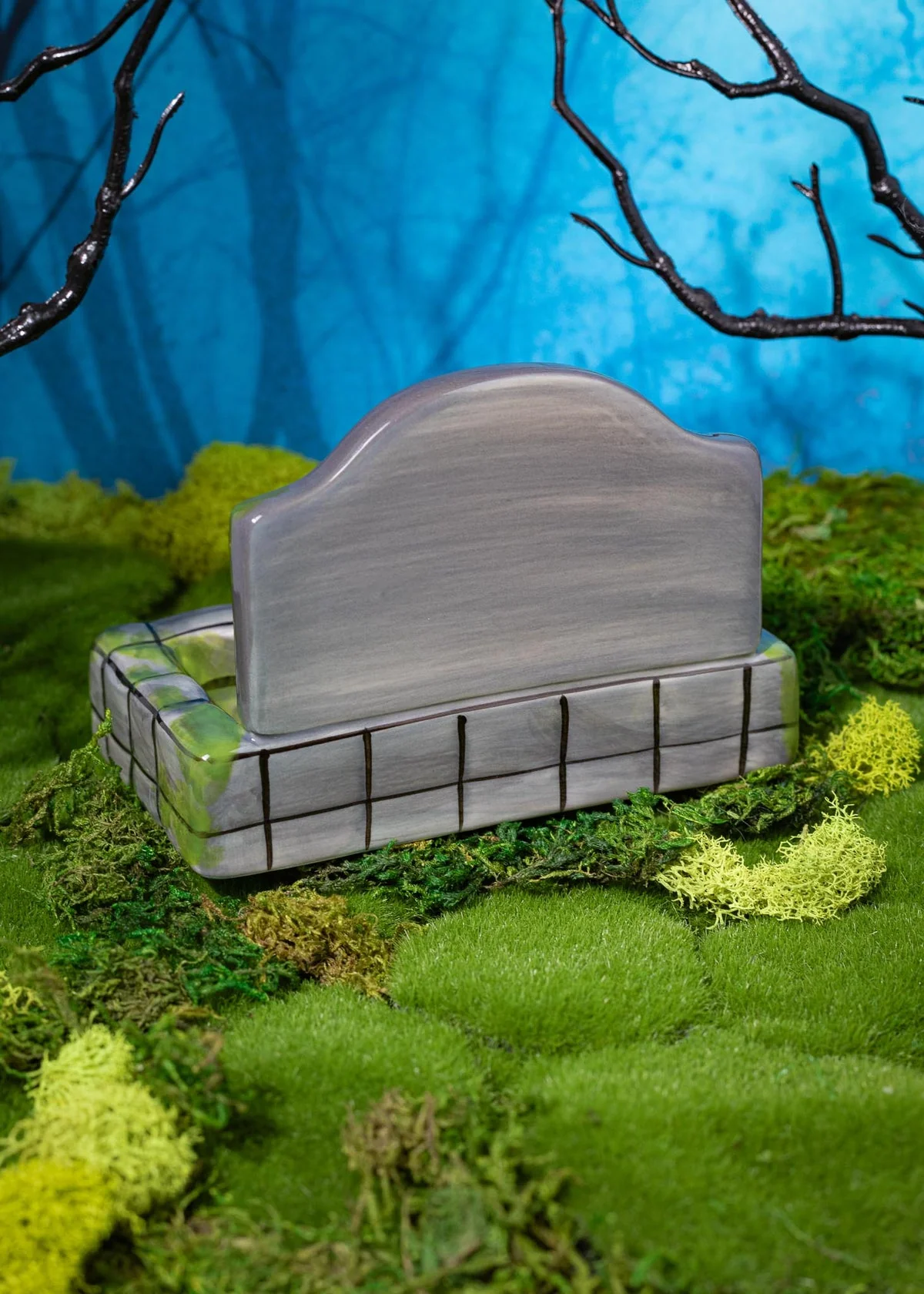 Tombstone Ashtray - Image 4