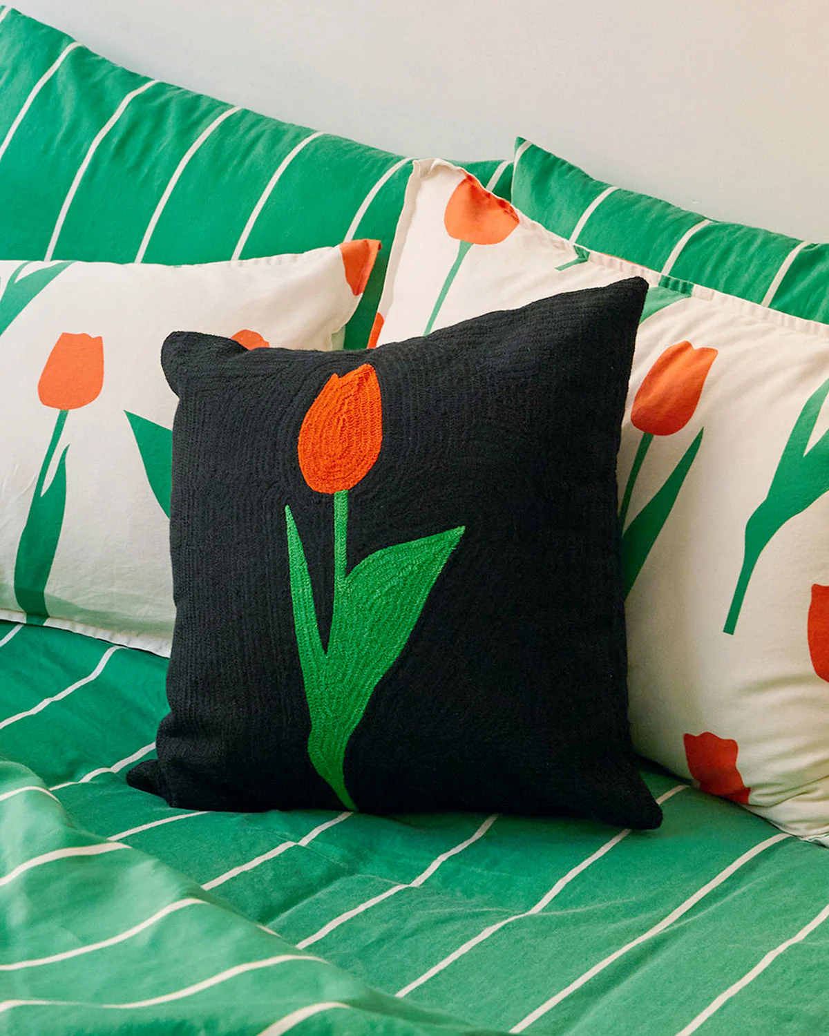 Tulip Pillow - Image 2