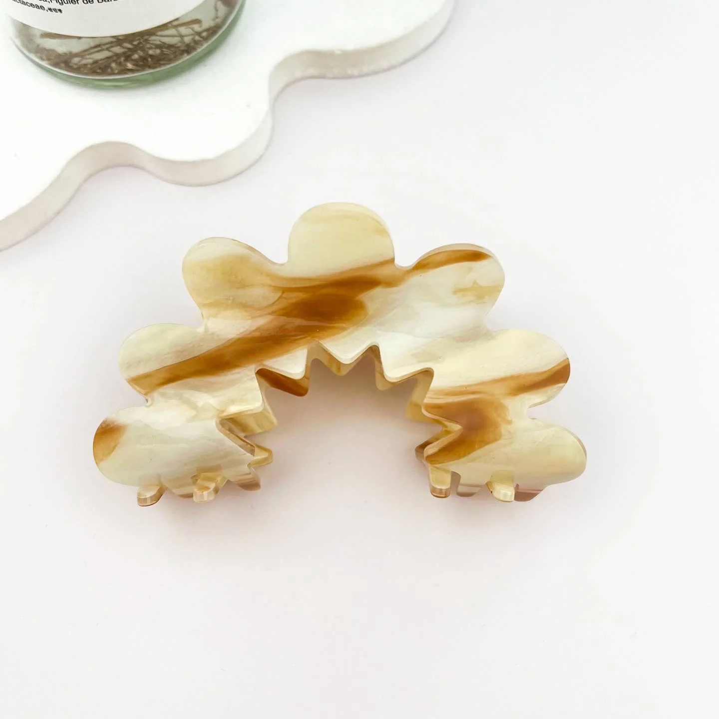 Wave Flower Acetate Hair Claw Clip - Image 2